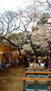 2012/04/06 靖国神社外苑の露店